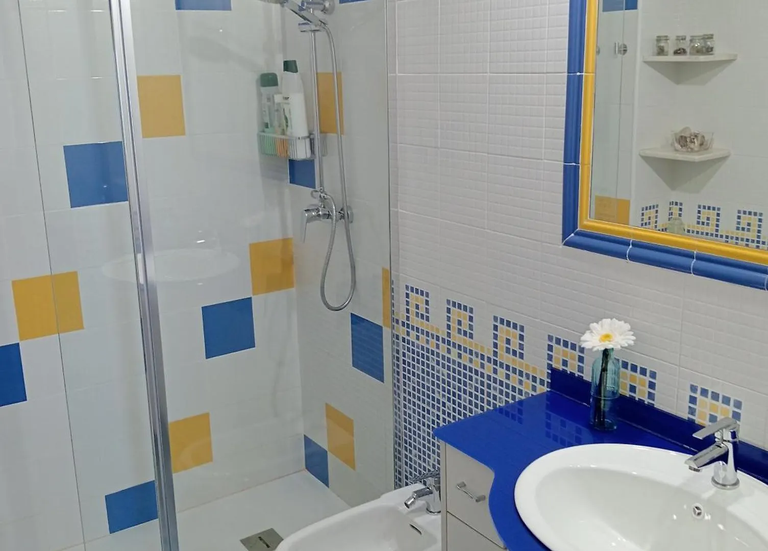 Piso Primera Linea De Playa Apartment Malaga