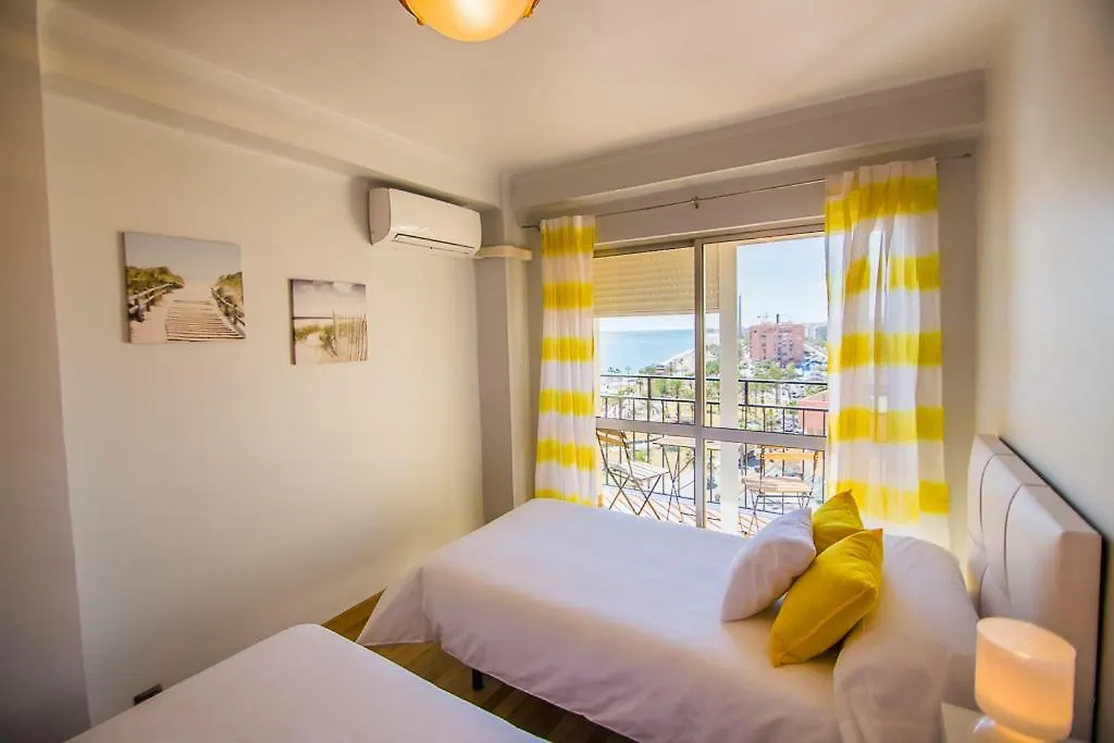 Piso Primera Linea De Playa Apartman Málaga
